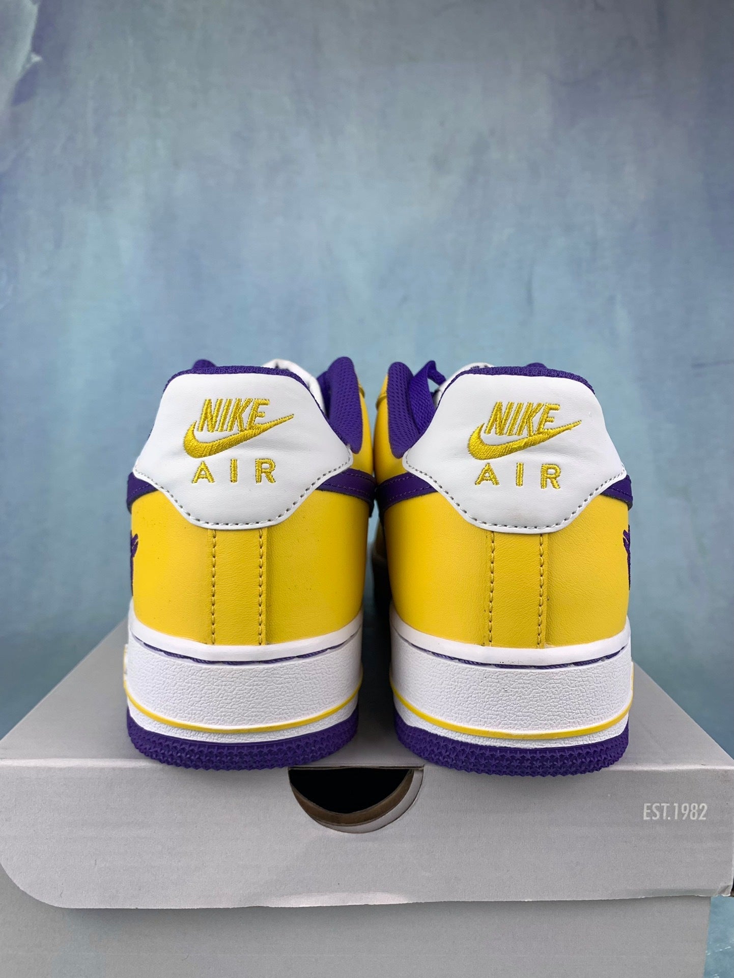 Sneakers NIKE Air Force 1