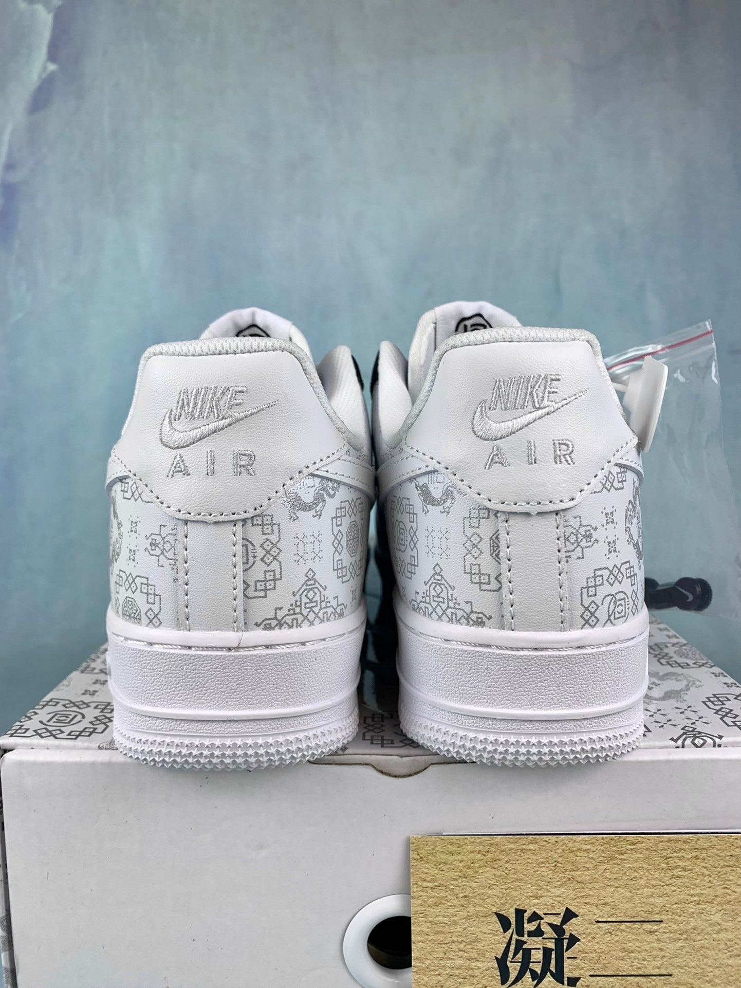 Sneakers NIKE Air Force 1